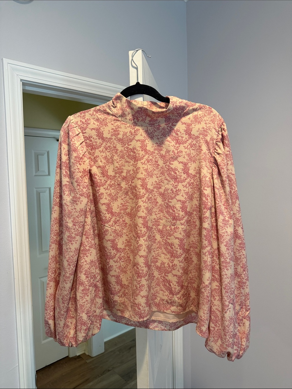 Pink Toile High-Neck Long-Sleeve Blouse